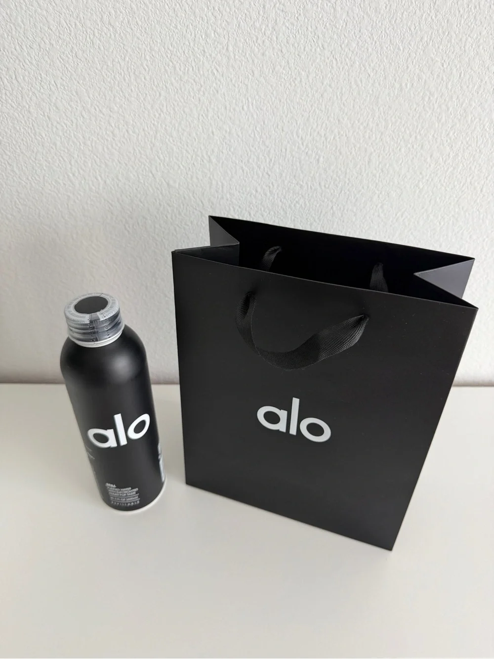Alo Yoga Refillable Water Bottle & Shopping Bag New